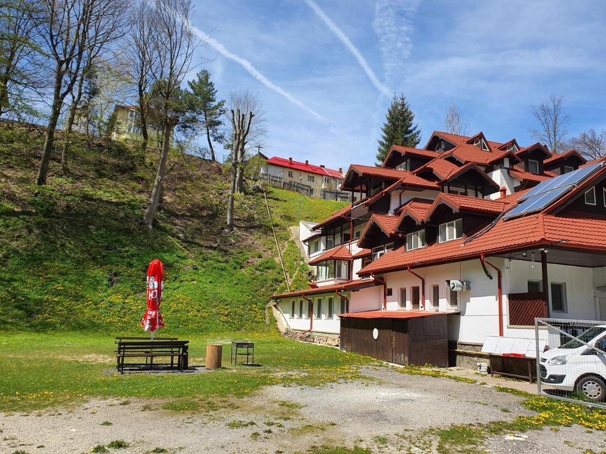 Cristal Sinaia Hotell Exteriör bild